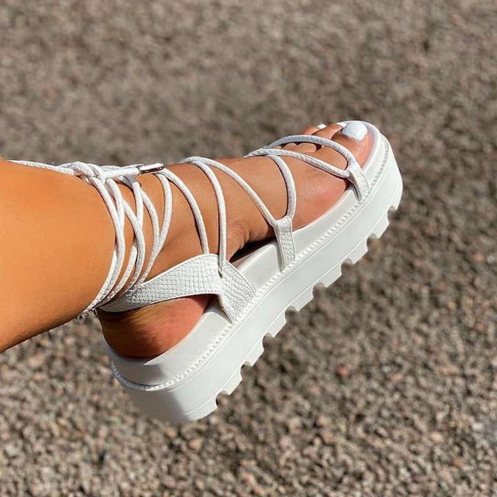 Skovae | Sandaler med bånd