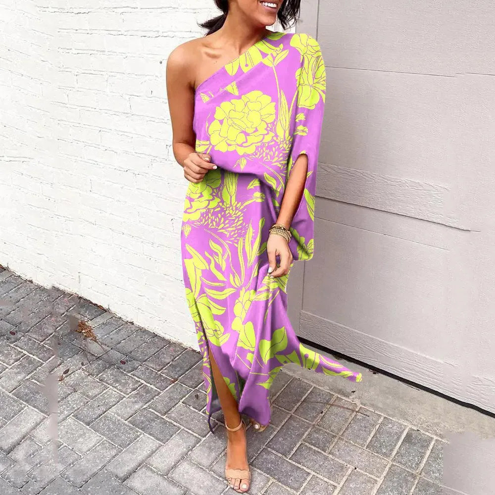 Stilla | Diagonal Skulder Maxi Kjole