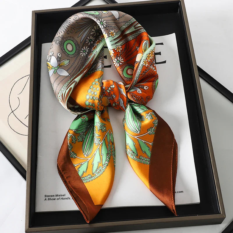 Stilla | Elegant Square Scarf