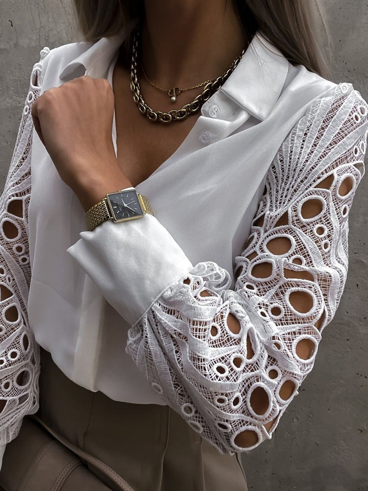 Stilla | Bluse med blonde til damer