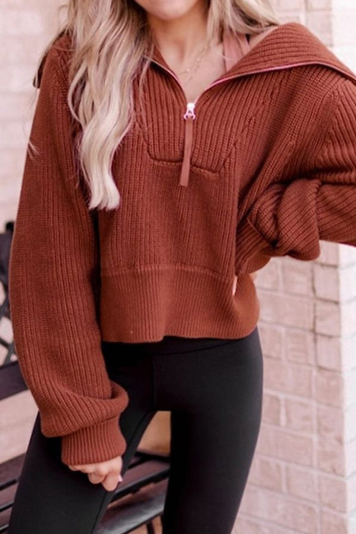 Stilla | Ensfarvet Sweater Med Lynlås og Omvikling