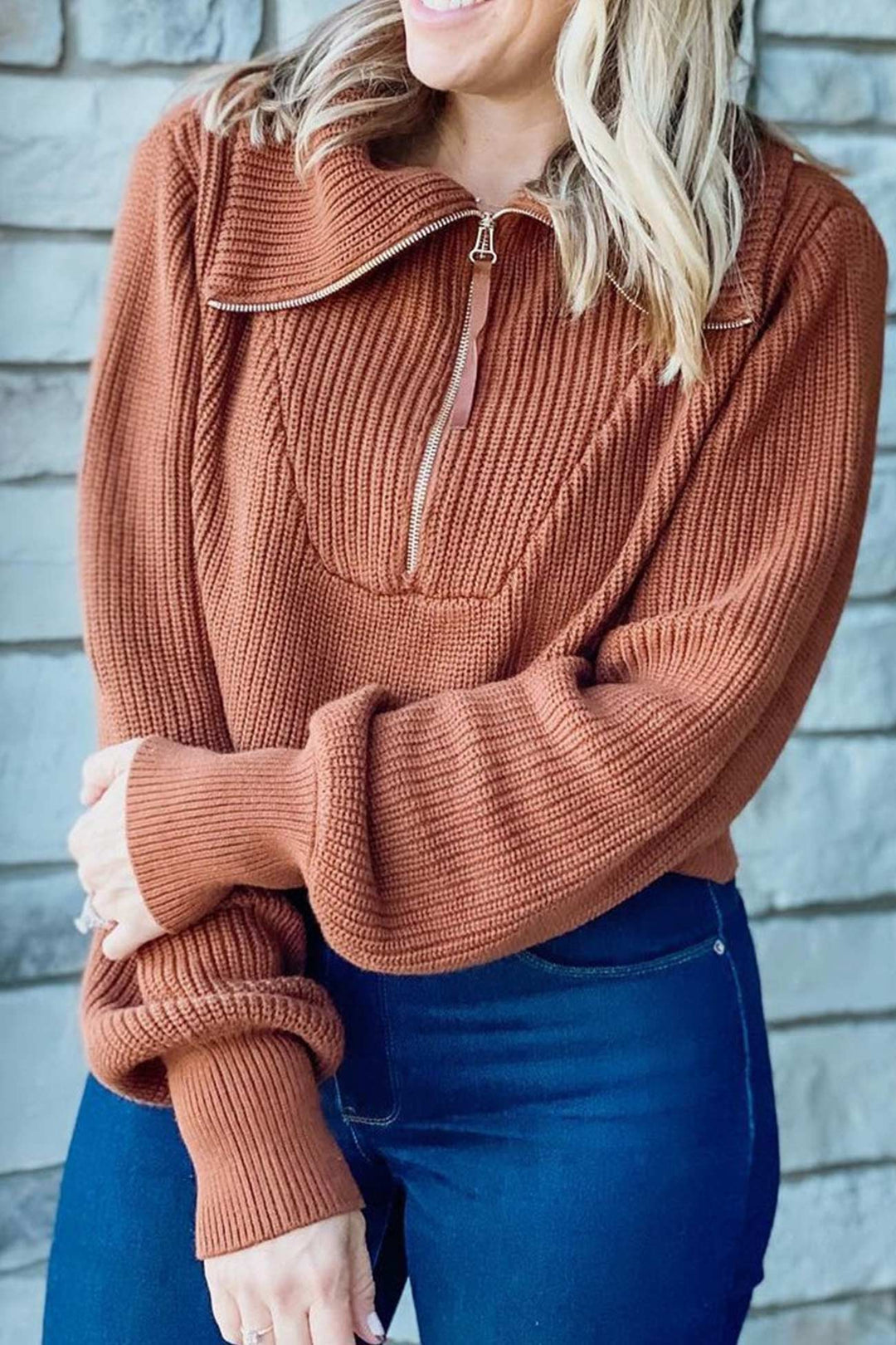 Stilla | Ensfarvet Sweater Med Lynlås og Omvikling