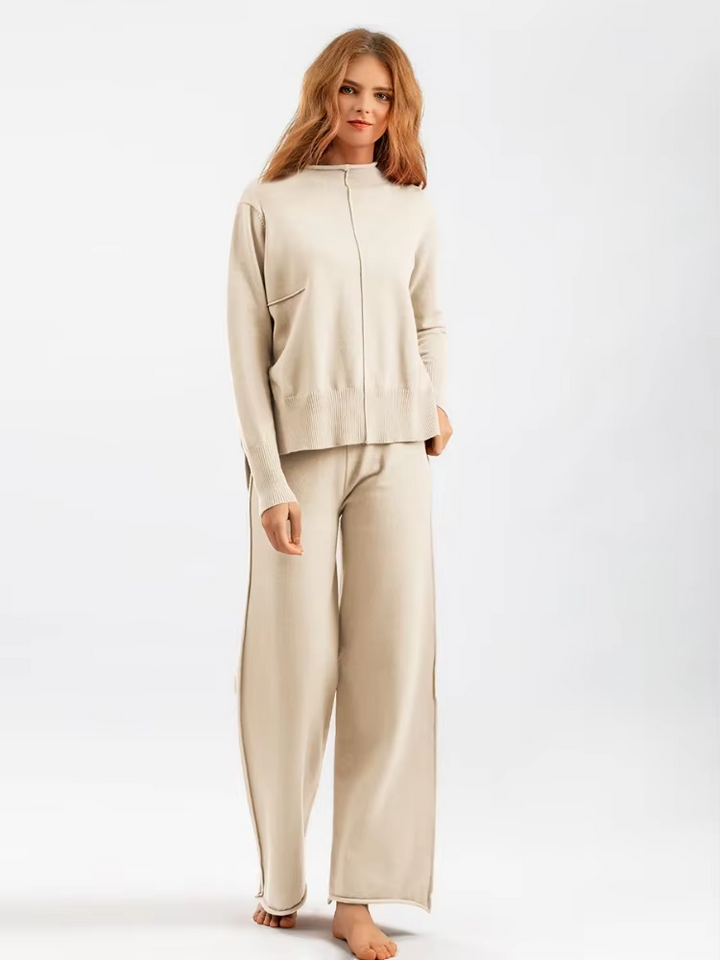 Stilla | Trendy Oversized Striktrøje til Kvinder