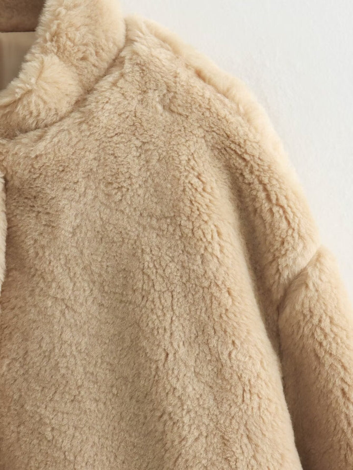 Stilla | Jakke med Teddy Bjørne-Look til Damer