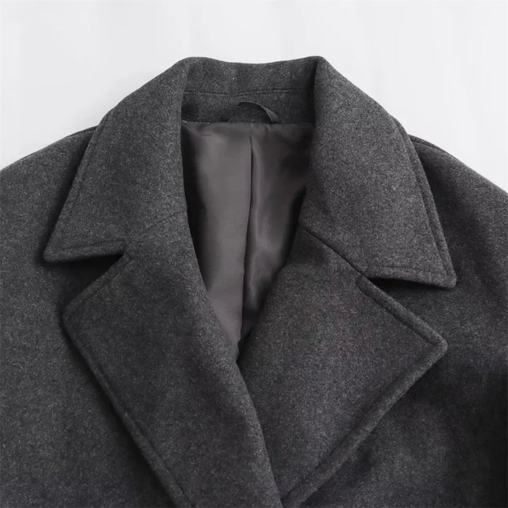 Stilla | Lang Jakke til Damer Elegant Design Varm Vinterjakke