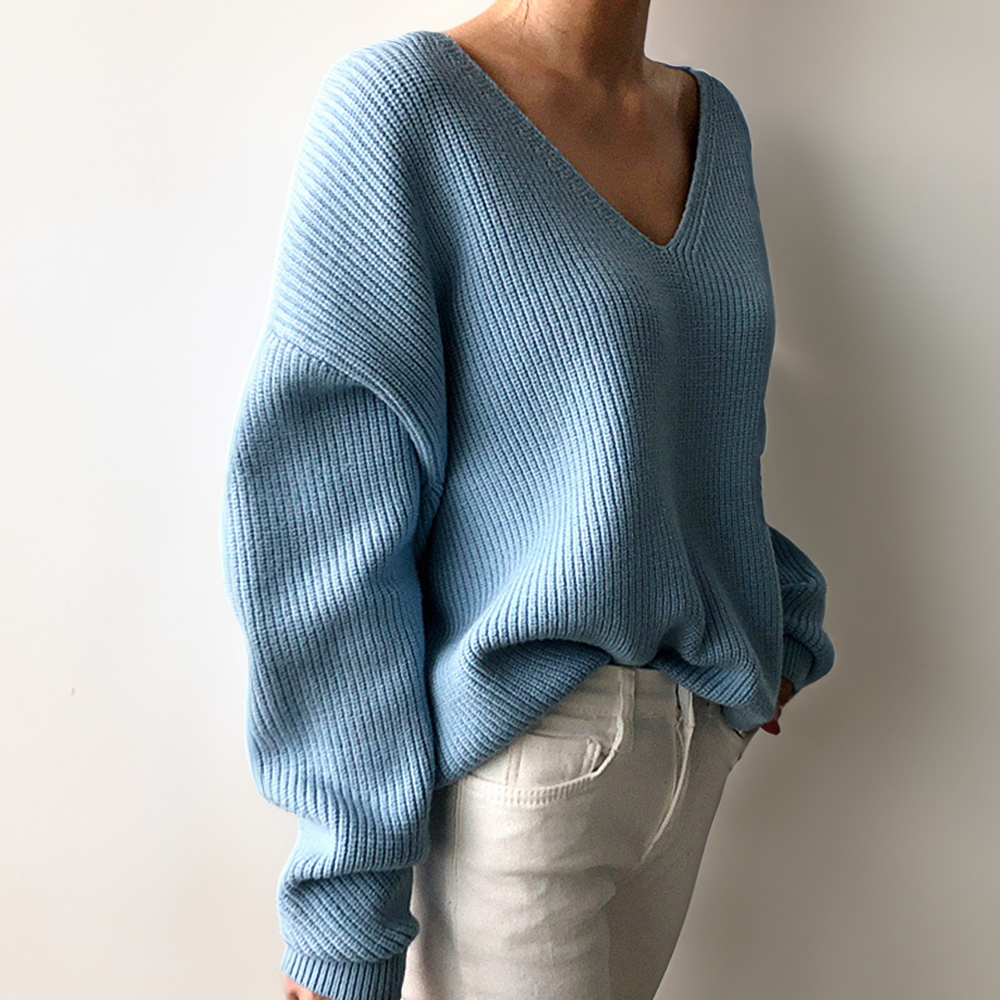 Stilla | Behagelig pullover med V-udskæring