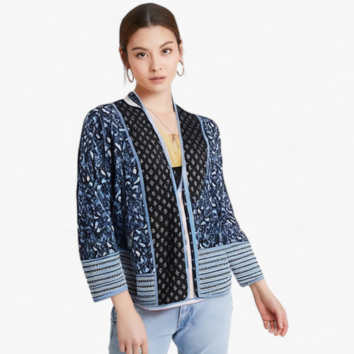 Stilla | Kort Vendbar Vest Af Bomuld Med Floralprint Til Damer