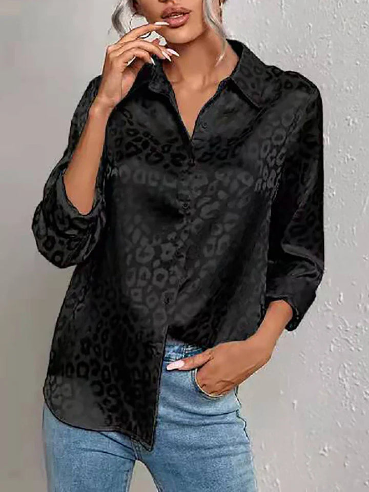 Stilla | Leopard Print Jacquard Bluse Med Lange Ærmer