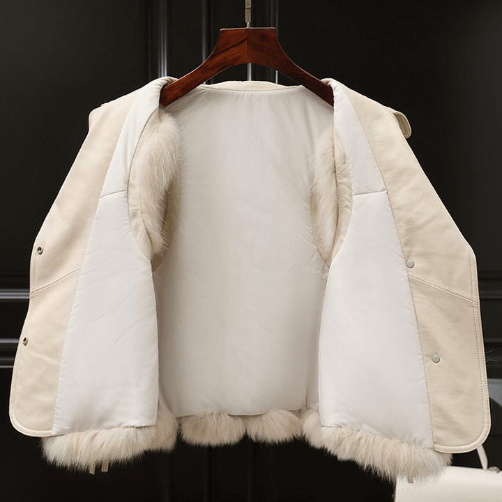 Stilla | Kunstpels-Vest med Taljeret Forside og Reverskrave