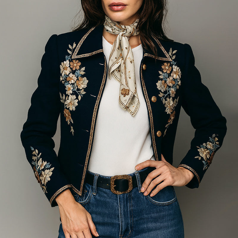 Stilla | Floral Broderet Kort Jakke