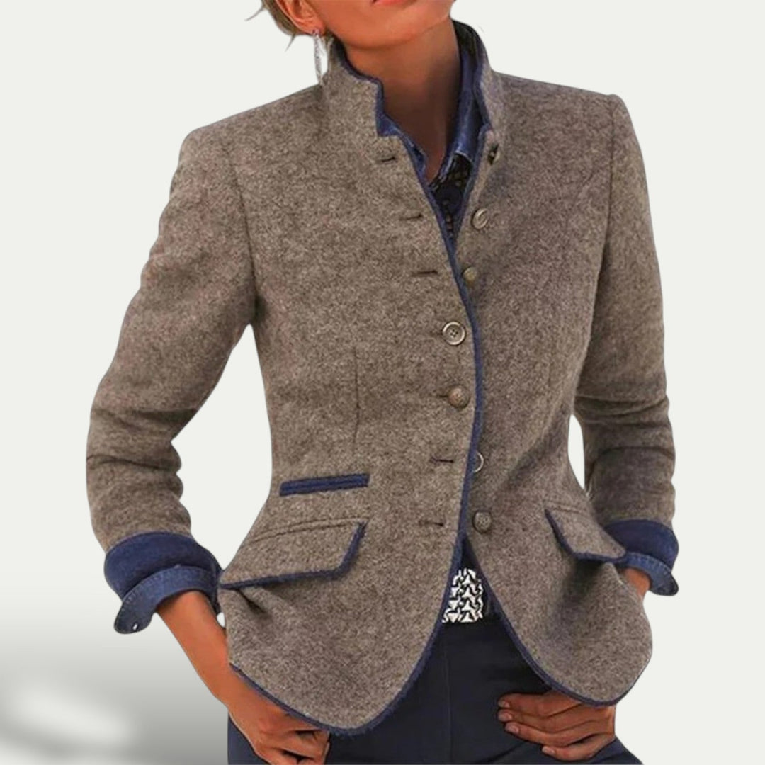 Stilla | Taljeret Kort Blazer med Ståkrave – Smart Lækkert Lag