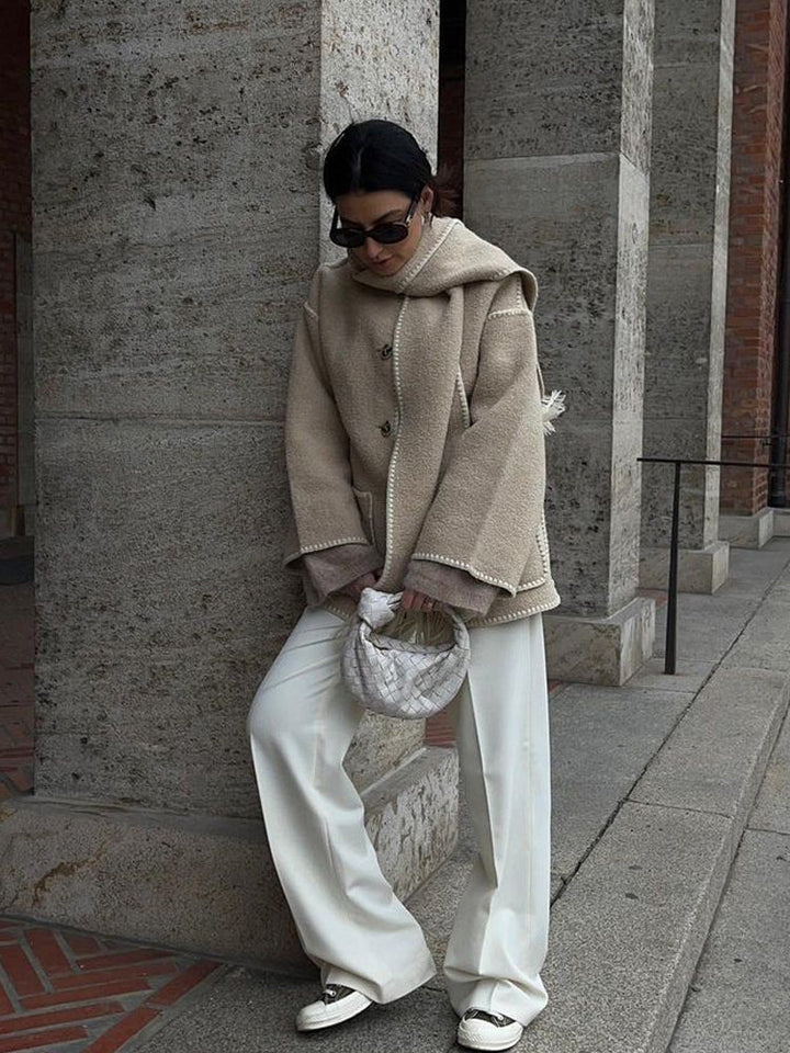 Stilla | Jakke - Elegant Oversized Design med Tørklæde-Fringe-Detalje
