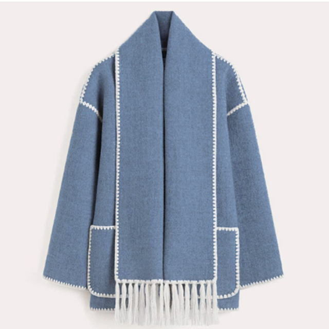 Stilla | Jakke - Elegant Oversized Design med Tørklæde-Fringe-Detalje