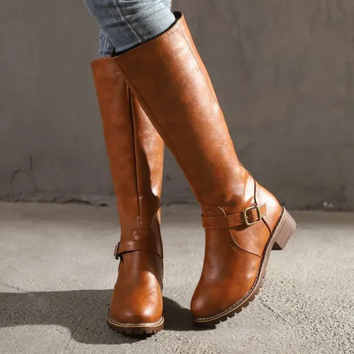 Stilla | Knæhøje Støvler Sleek Tæt Snit Spænde Detalje Læder Look Finish