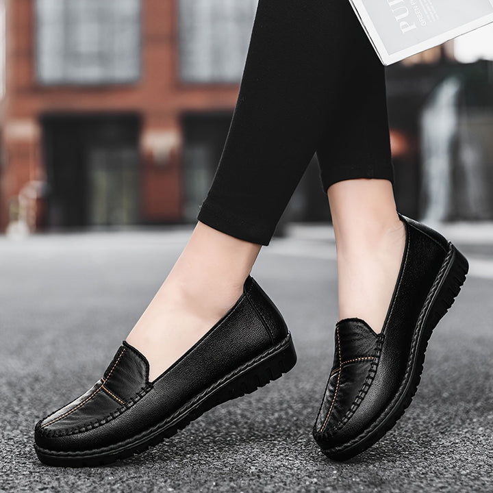 Stilla | Dame Slip on Loafers, Blød Sål, Skridsikre Flade Sko