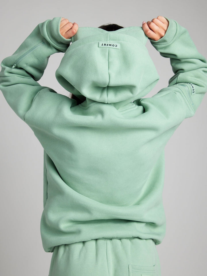 Stilla | Cozy Travel Hoodie med Flytilstand Grafisk