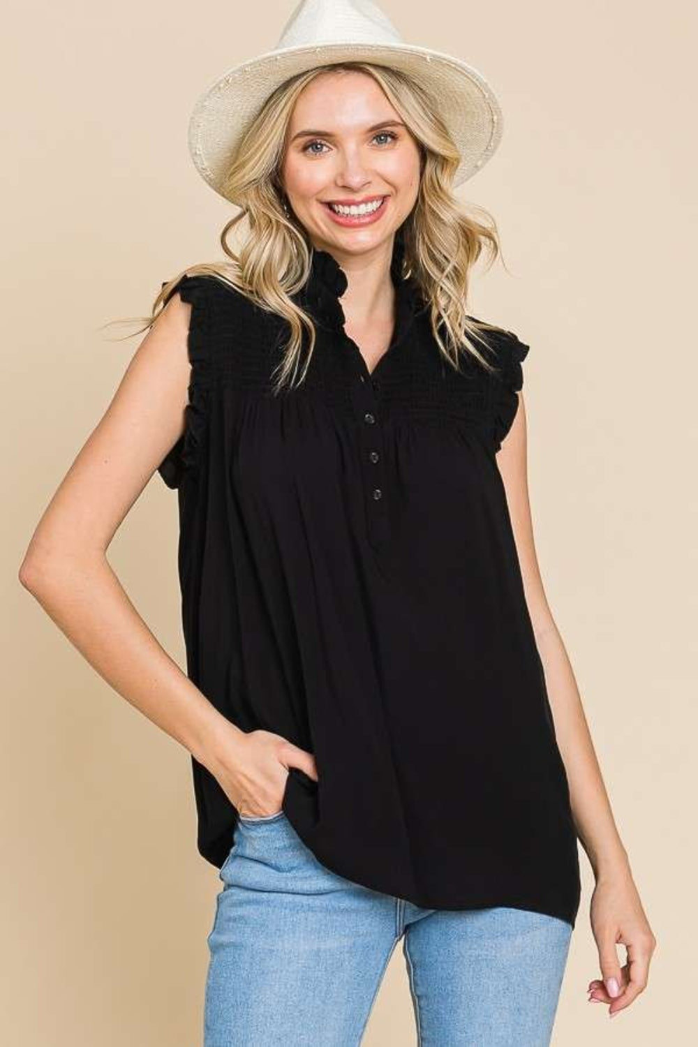 Stilla | Code Full Size Frynse Kante Smocked Ærmeløs Top
