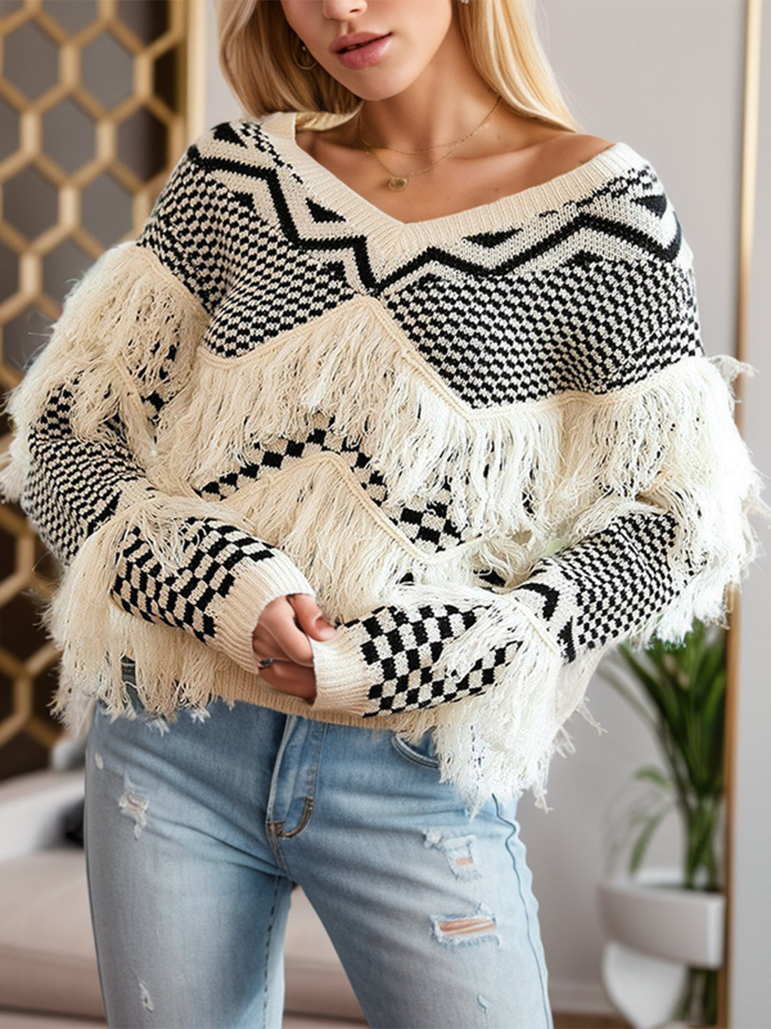Stilla | Frynse Detalje V-Hals Sweater