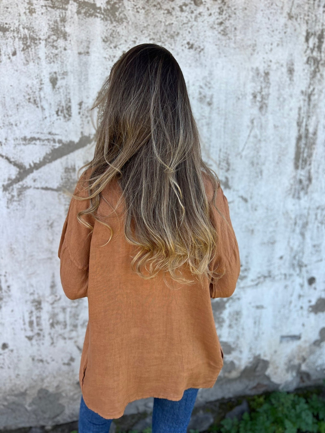 Stilla | Linned cardigan med volanger og 3/4-ærmer