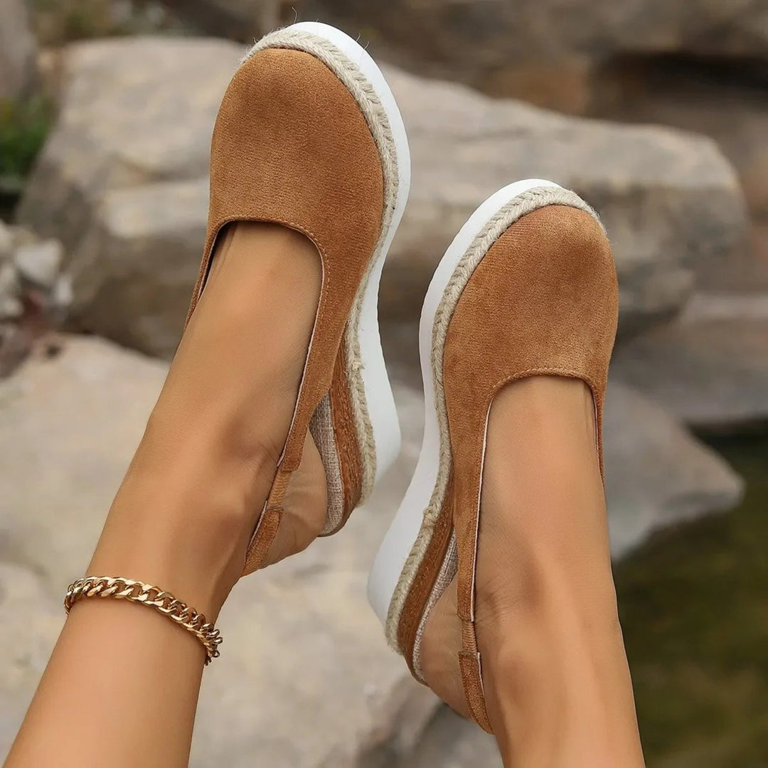Stilla | espadrillos med kileformet sål i sort og brunt ruskind