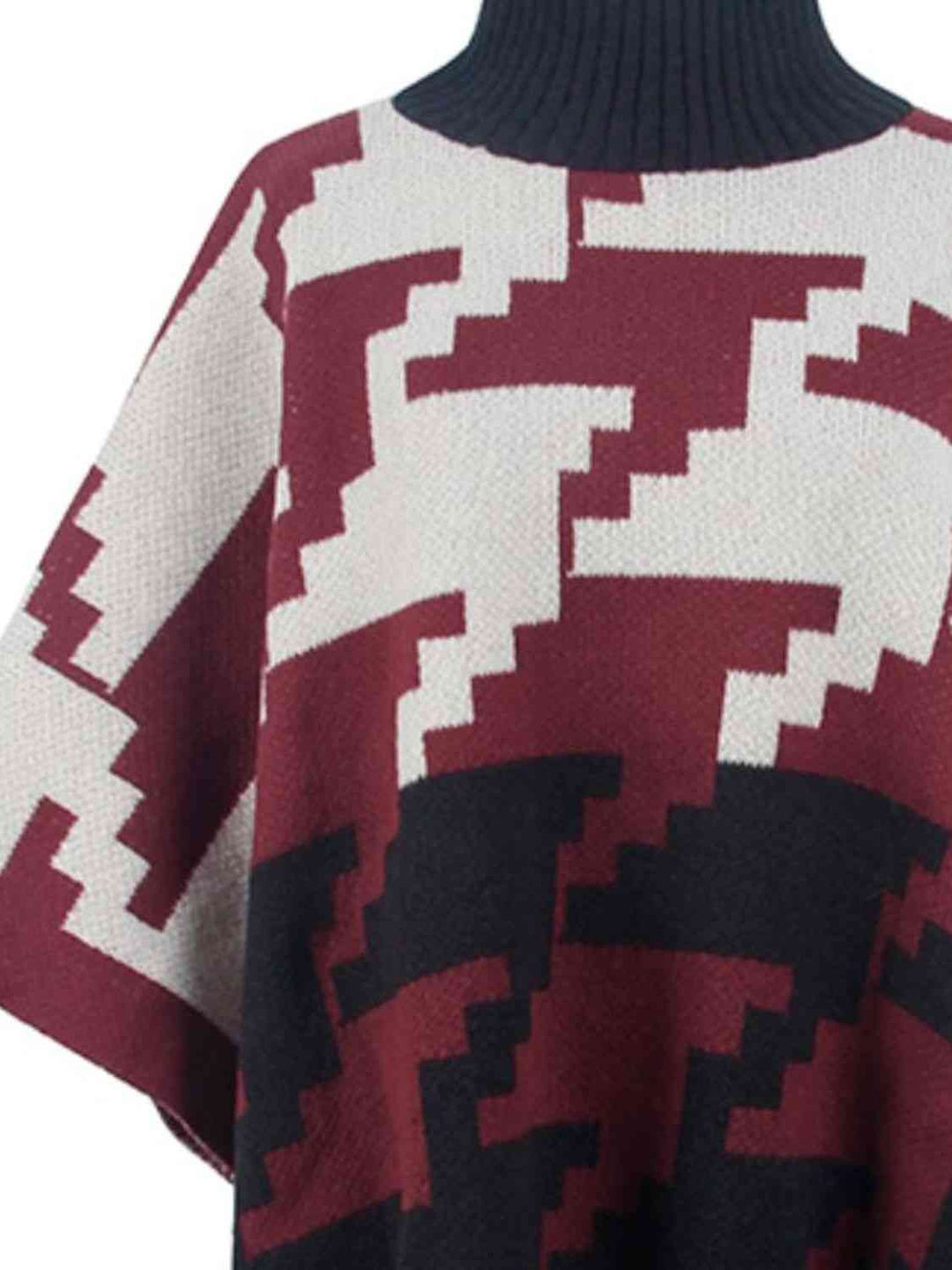 Stilla | Pom-pom Trim Poncho