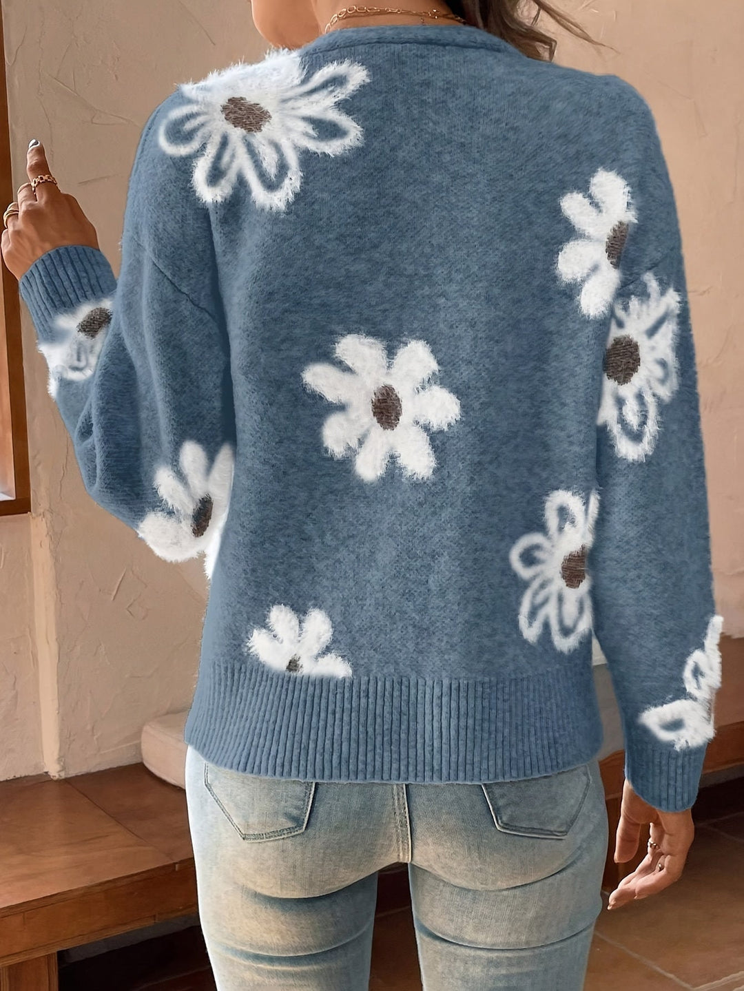 Stilla | Strikjakke med blomster mønster