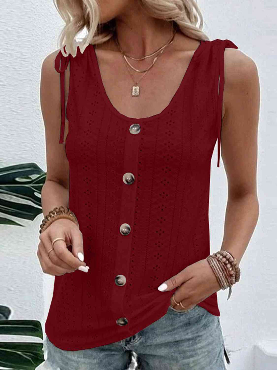 Stilla | Full Size Scoop Neck Ærmeløs Tank Top