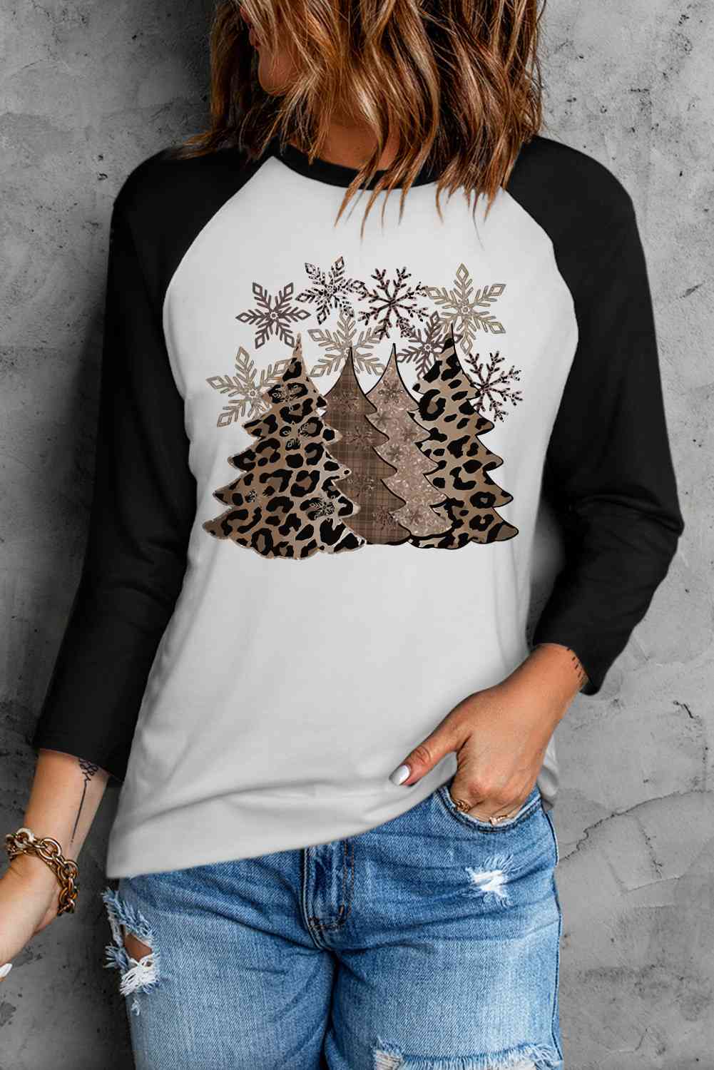 Stilla | Træ Grafik Rund Hals T-shirt