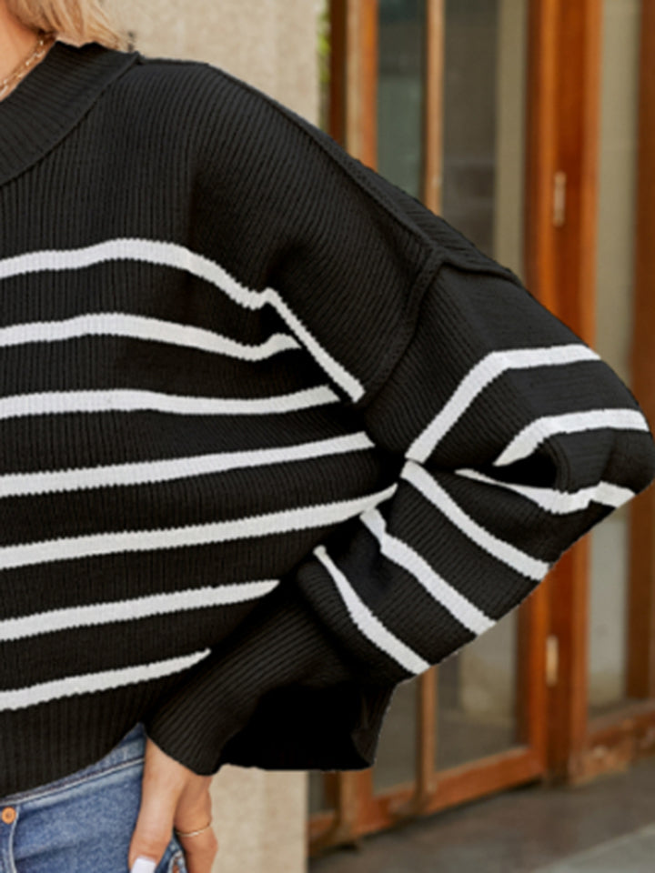 Stilla | V Hals Stribet Lanterne Ærme Sweater