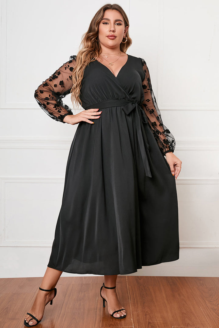 Stilla | Size Surplice Neck Tied Dress
