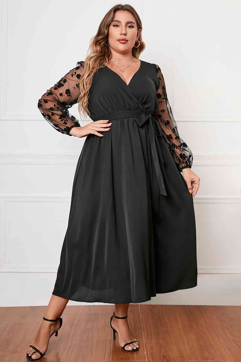 Skovae | Plus Size Vindskejkvalde Kjole