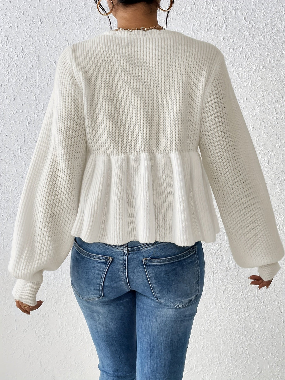 Stilla | Pullover Hvid Med Flæse Kant Og Snoretræk