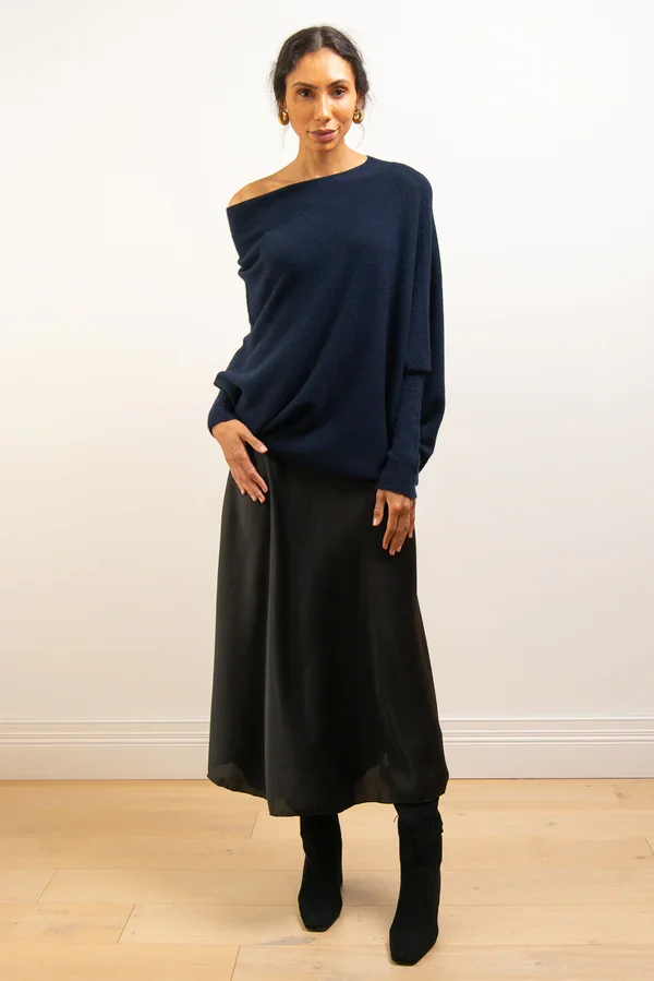 Stilla | Asymmetrisk Draperet Pullover