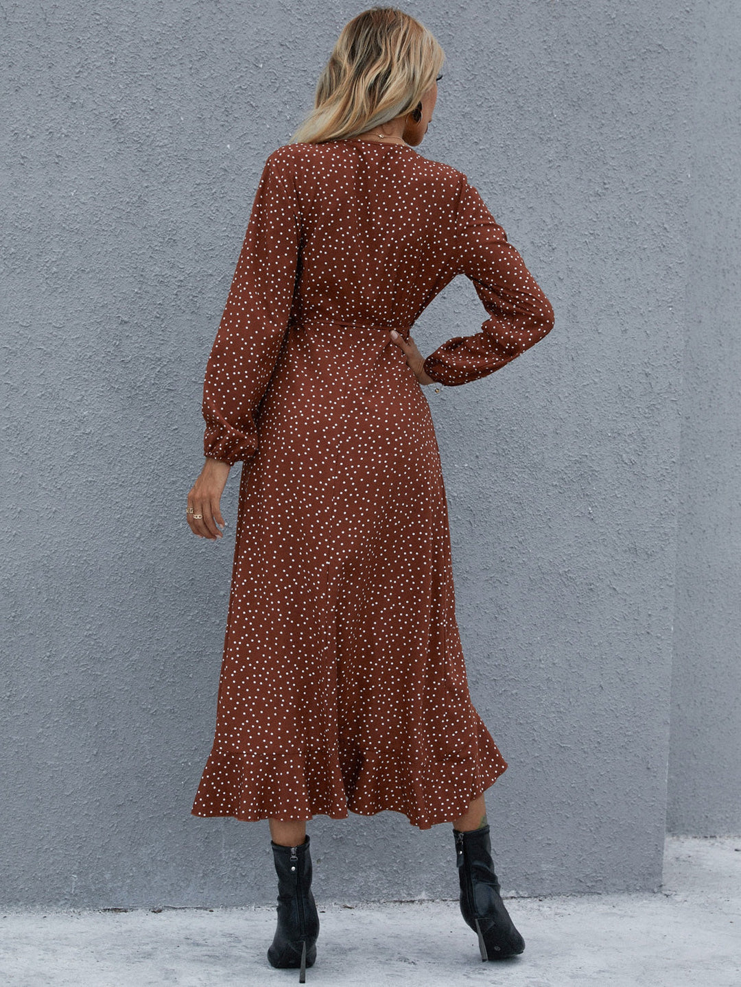 Stilla | Hals Rynket Midi Kjole