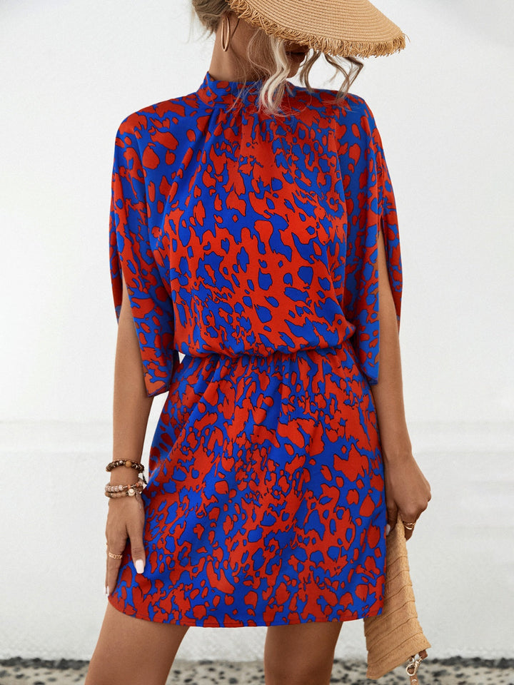 Stilla | Printet Mock Neck Mini Kjole