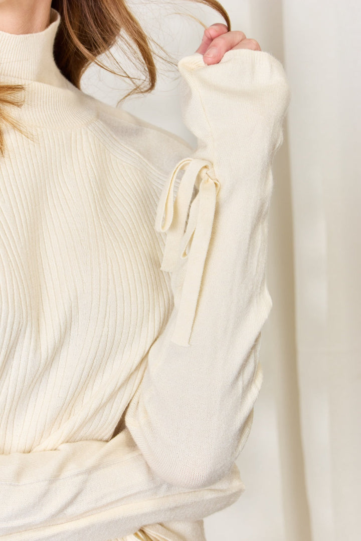 Stilla | Full Size Ribbet Sløjfe Detalje Langærmet Turtleneck Strik Top