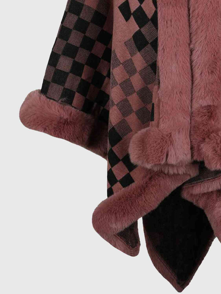 Stilla | Faux Fur Trim Poncho