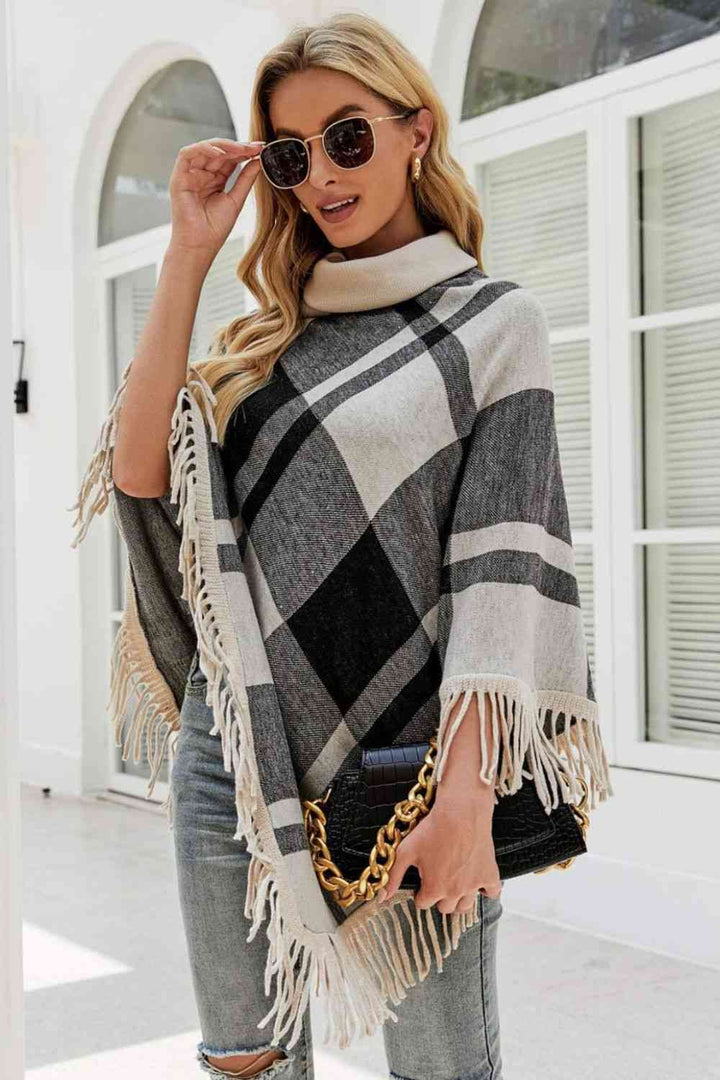Stilla | Turtleneck Frynse Kant Poncho