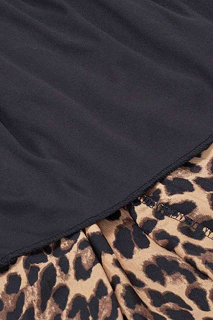 Stilla | Størrelse Leopardprint Midi Skørt