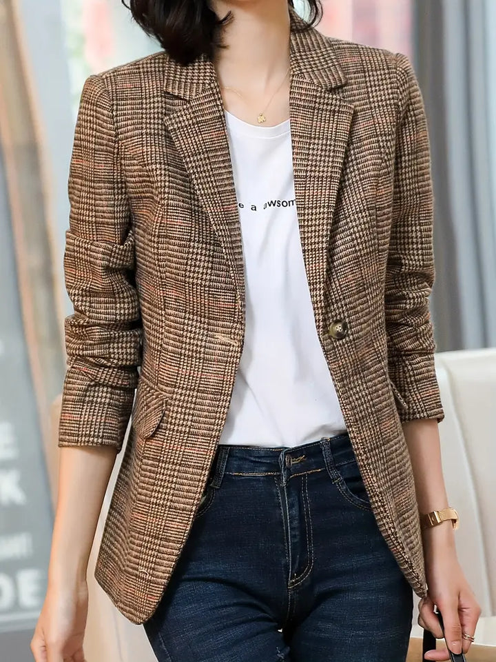 Stilla | Blazer i tern med revers og en knap