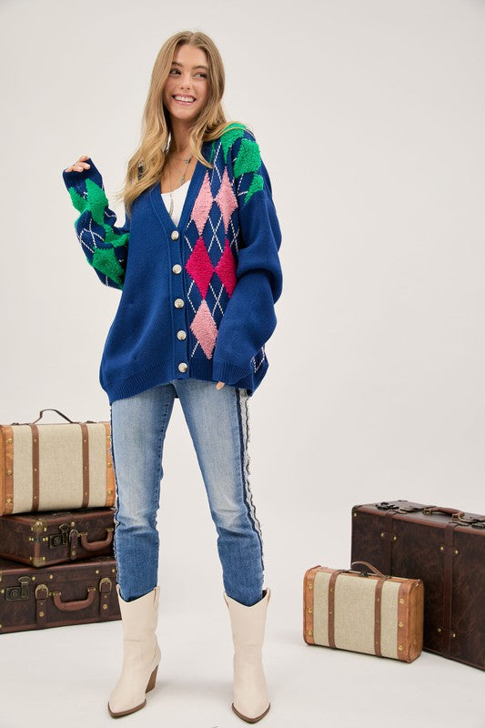 Stilla | V Hals Knap Front Cardigan