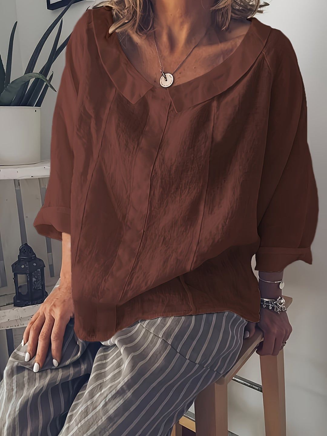Stilla | Plus Size Bluse Langærmet, Løs Rund Halsudskæring, Blød Kunstsilke