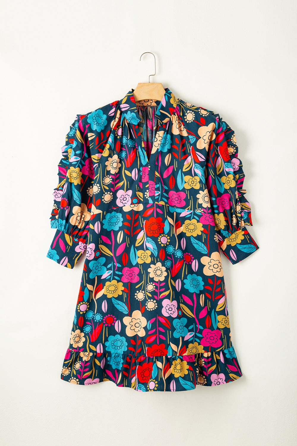 Stilla | Notched Lantern Sleeve Mini Kjole