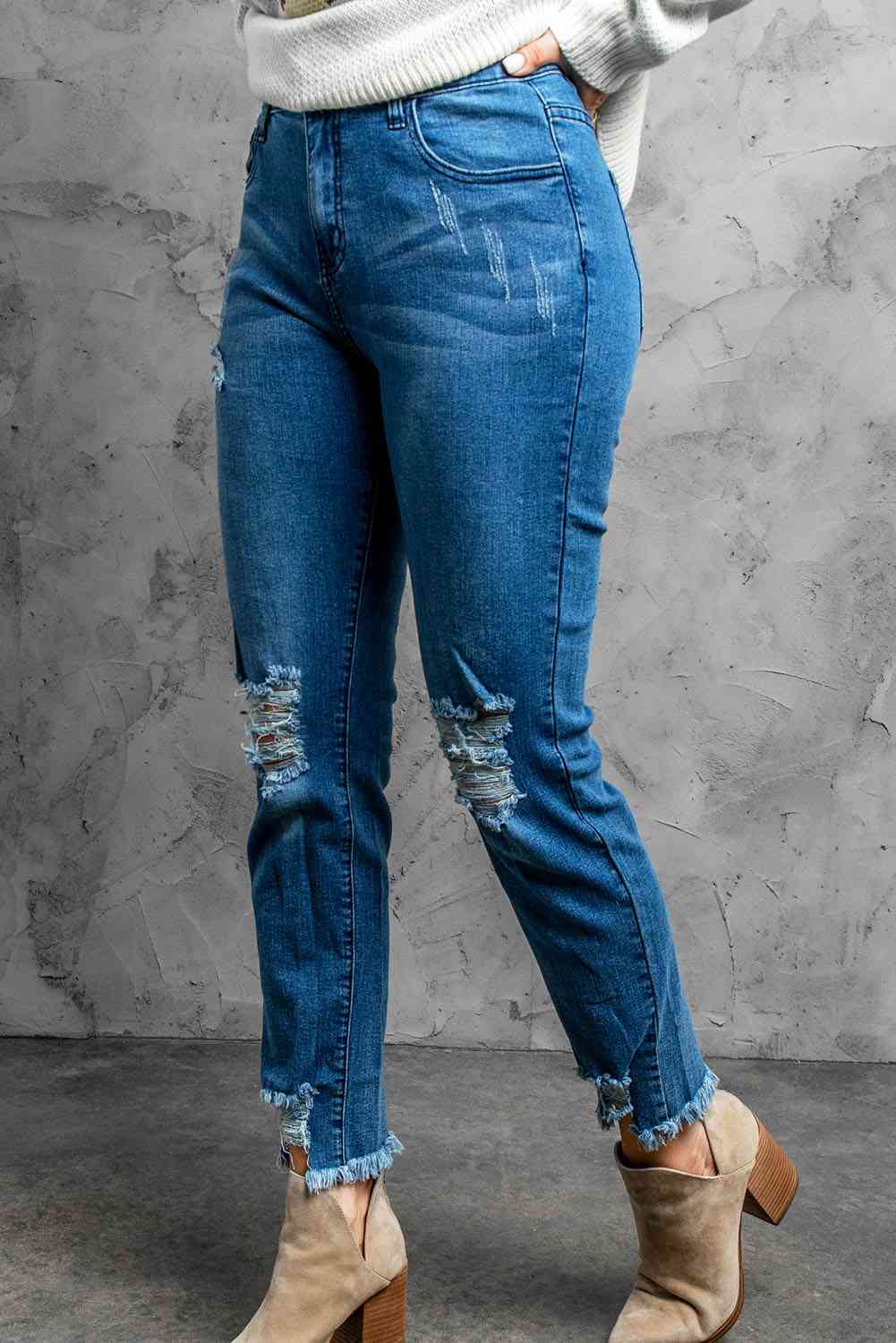 Stilla | Distressed Cropped Jeans