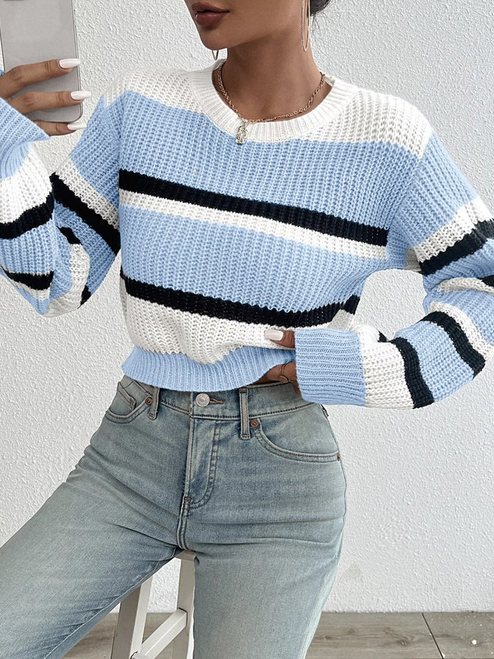 Stilla | Kort sweater af strik Azalea