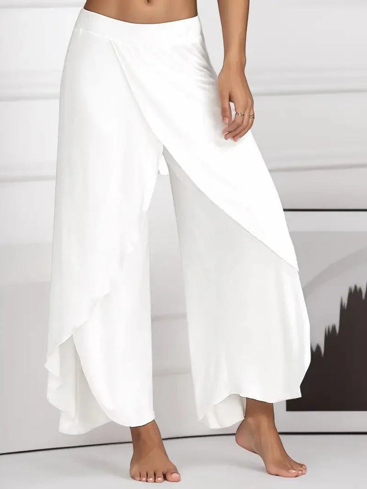 Stilla | Flowey Slit Wide-Leg Pants