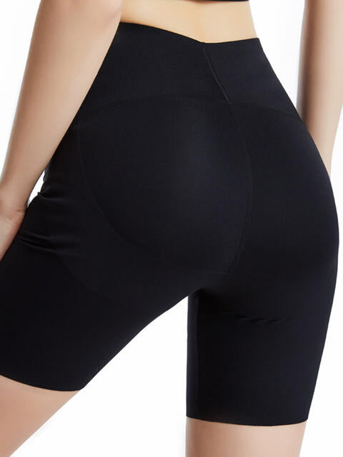 Stilla | Talje Sports Shorts