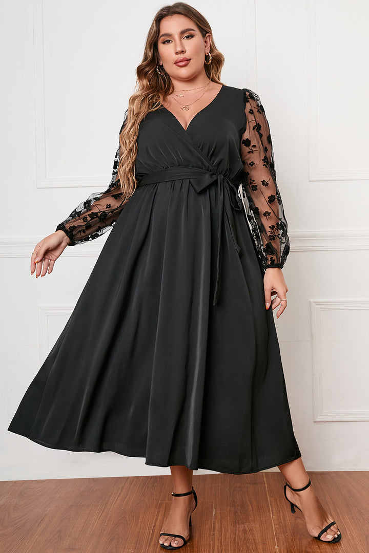 Stilla | Size Surplice Neck Tied Dress
