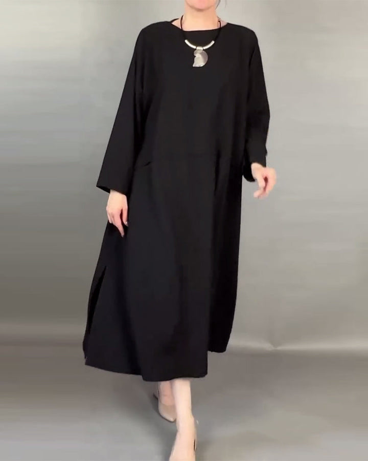 Stilla | Plus Size Kjole med Knapper I Ensfarvet