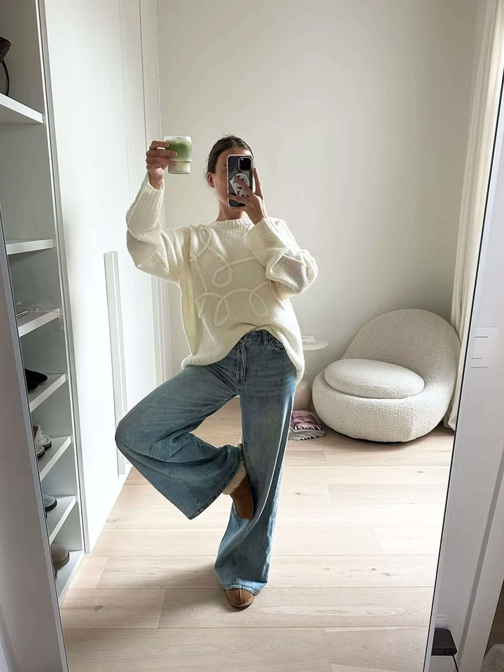 Stilla | Oversize jumper med elegante broderier